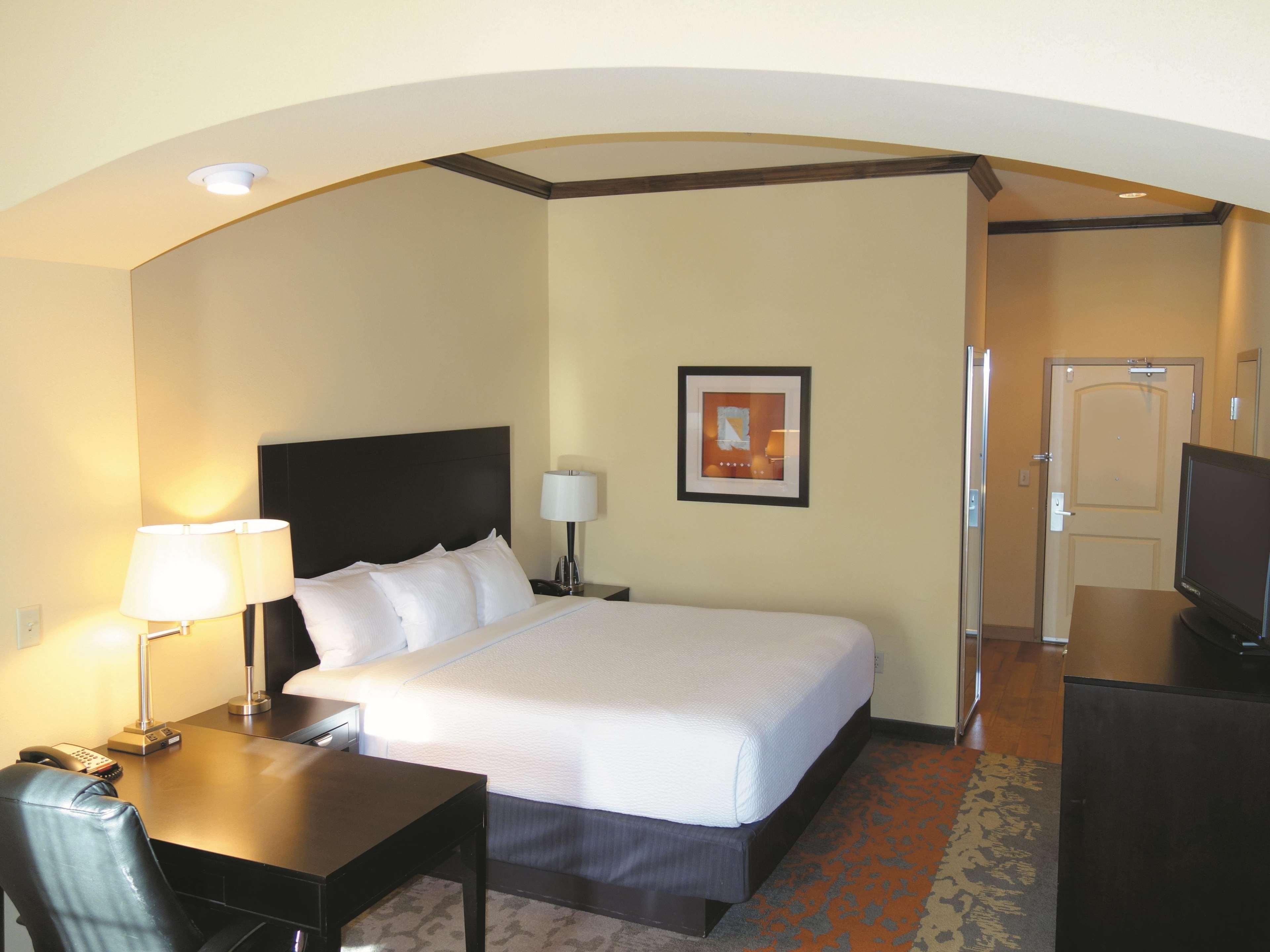 La Quinta By Wyndham Eastland Hotel Exterior foto